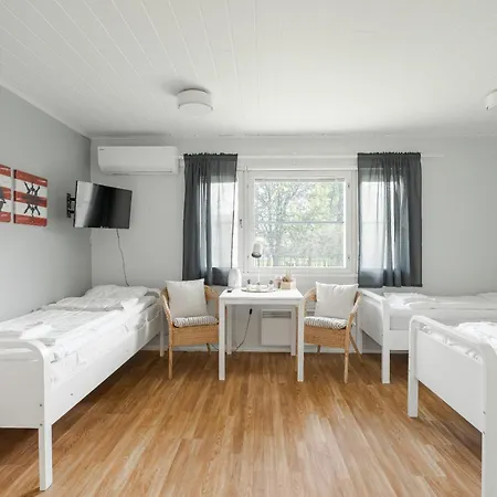 Casa de hóspedes Folkiacenter Gaesthem - Vieraskoti - 3*