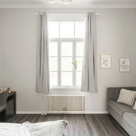 Folkiacenter Gaesthem - Vieraskoti - Casa de hóspedes 3*