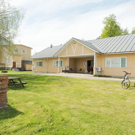 Casa de hóspedes Folkiacenter Gaesthem - Vieraskoti -